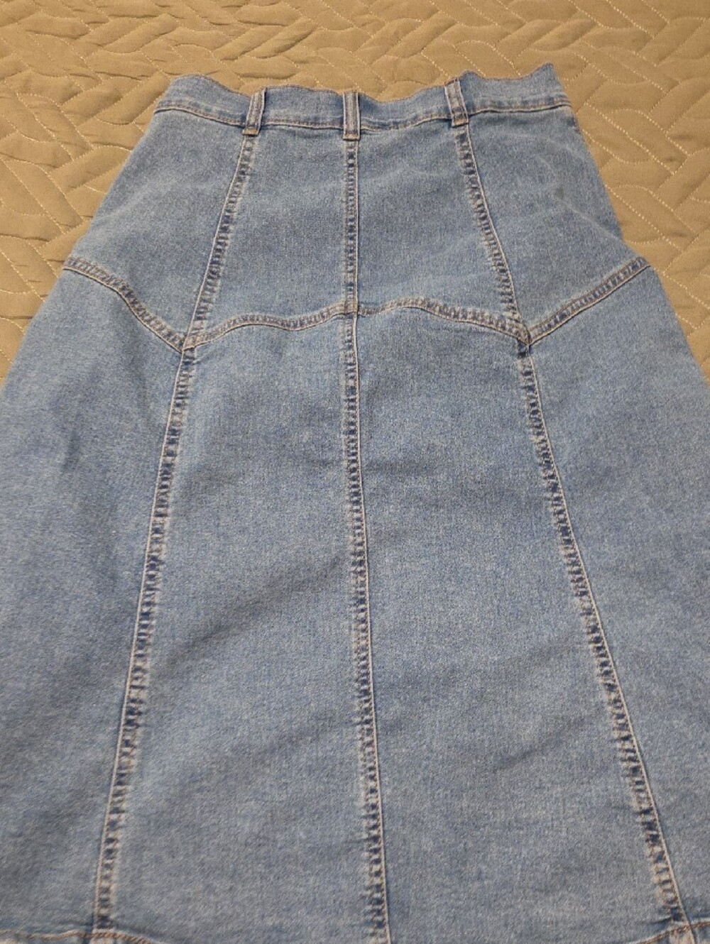 Skirt - Picture 4 of 4